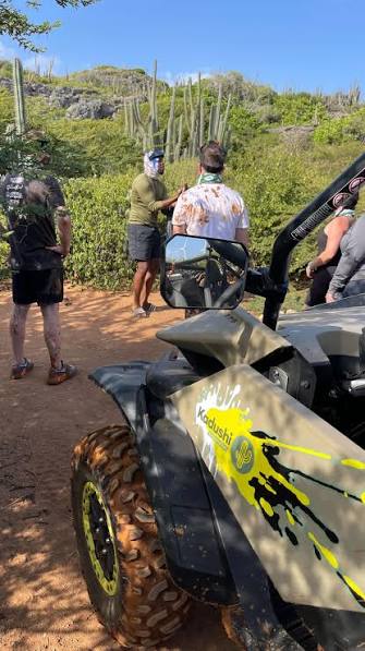 Pause pendant l’excursion en buggy Kadushi à Curaçao