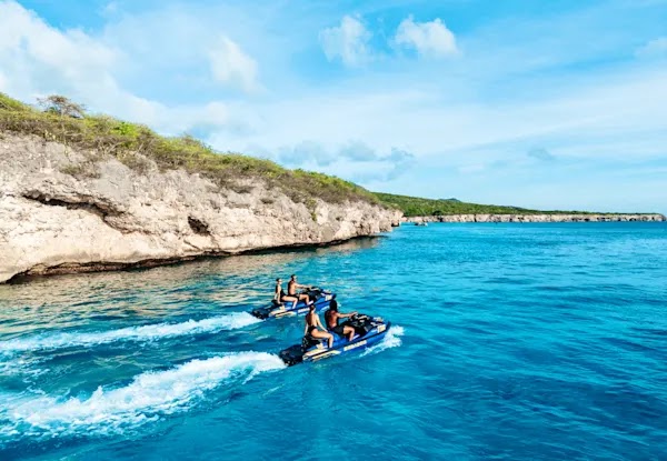 Jet-ski le long de la côte ouest de Curaçao